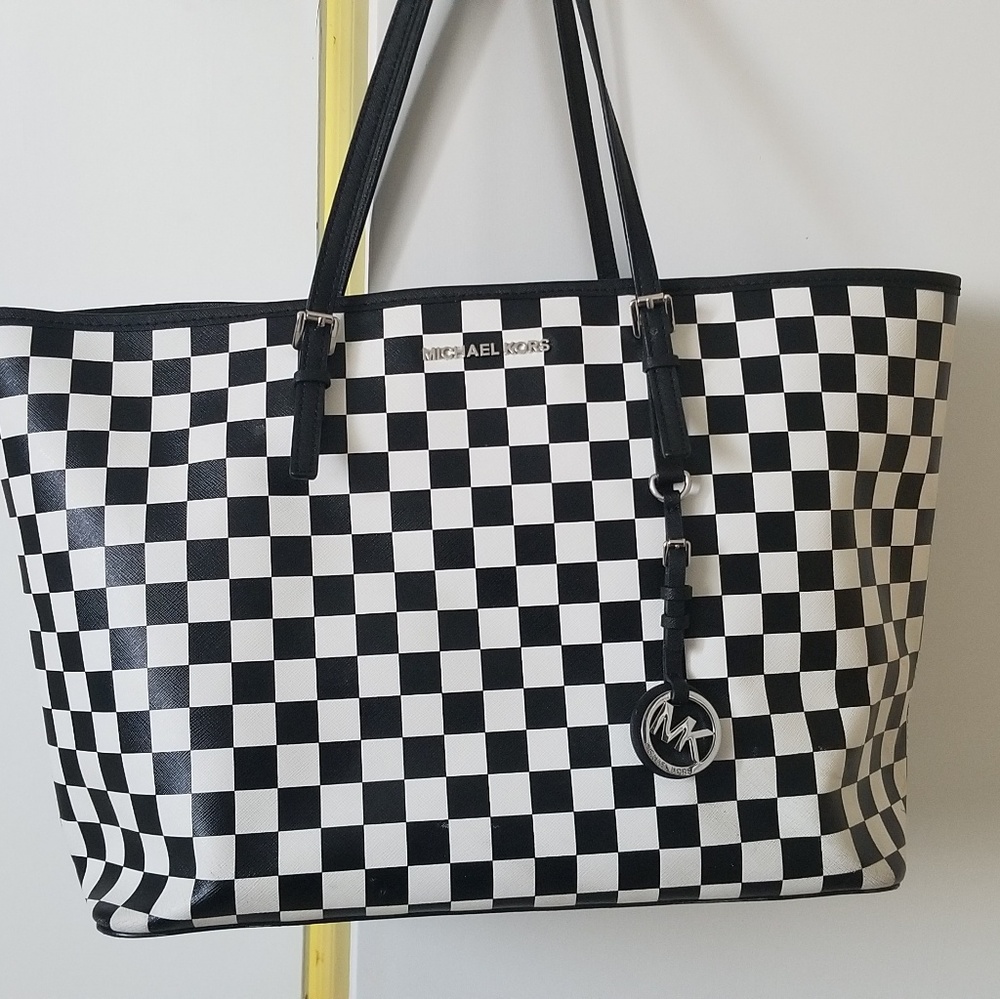 Mk TOTE